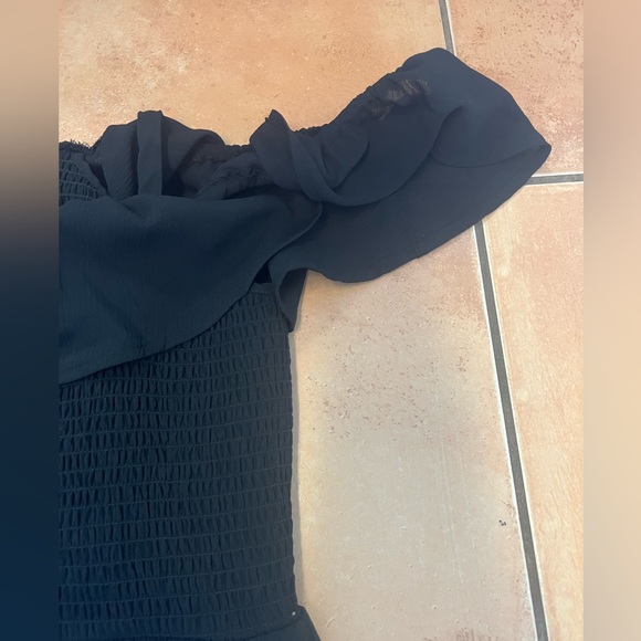 Dress - Picture 4 of 5